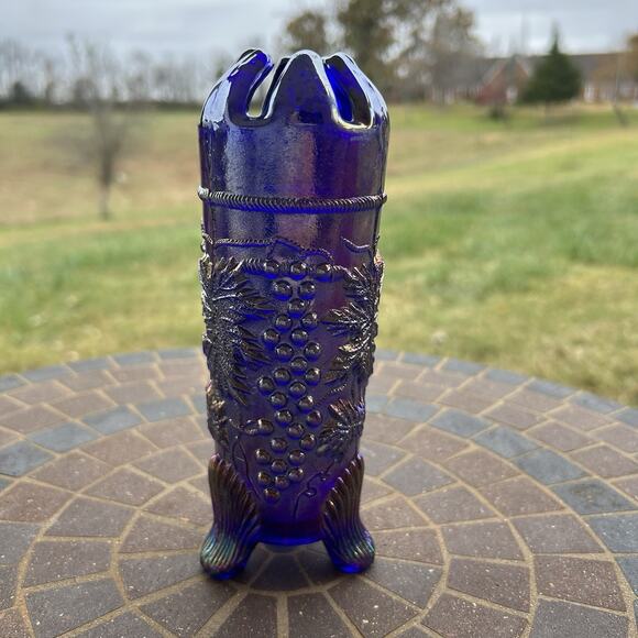 Northwood GRAPE and CABLE Cobalt Blue Carnival Glass Footed Hatpin Holder Vase - Picture 2 of 6